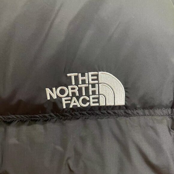 Men's The North Face Black down jacket - Picture 7 of 7